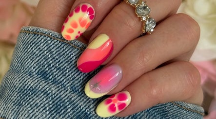 Siana Nails imej 2