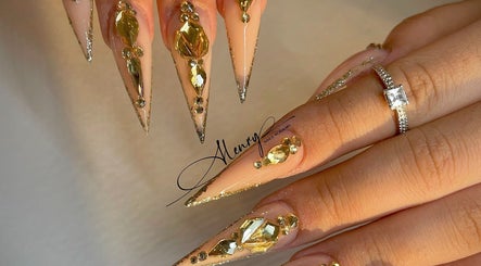 Crown Nail Lounge, bild 3