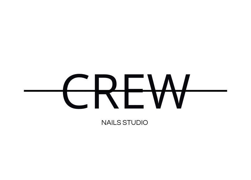 Logotipo de CREW BARBER STUDIO en Bogotá, D.c., Bogotá, D.c., CO sobre fondo blanco.
