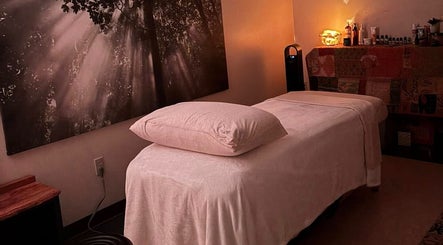 Moore Magic Massage