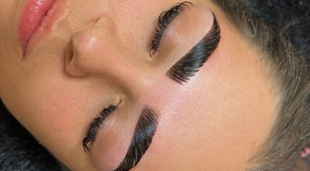 A real head turner image 2
