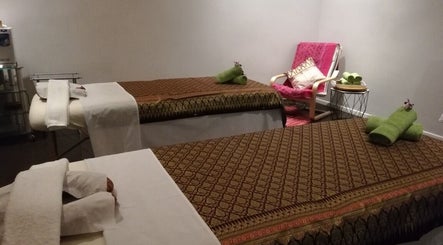 Hi Spa 2 image 3