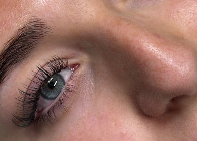 Close-up of beautifully styled eyelashes at Lara Dow Beauty, Whitburn, Scotland, GB.
