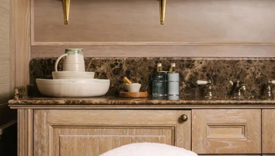 LMW Phlebotomy & Aesthetics at Gleneagles Townhouse obrázek 1
