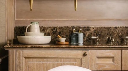 LMW Phlebotomy & Aesthetics at Gleneagles Townhouse