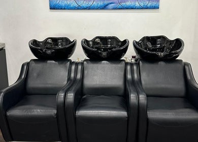 Elegant wash stations at V Hair Salon Bondi in Bondi, New South Wales, AU for a premium hair care experience.