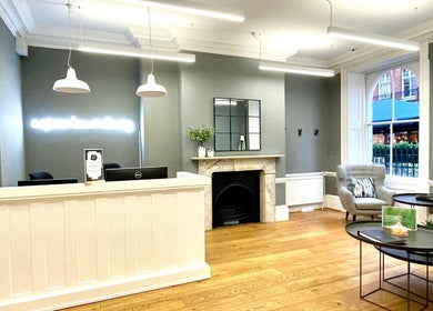 Elegant reception area at Wellbeing Massage & Pain Relief in Covent Garden, London, England, GB.