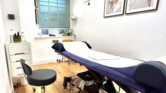 Wellbeing Massage & Pain Relief in Covent Garden