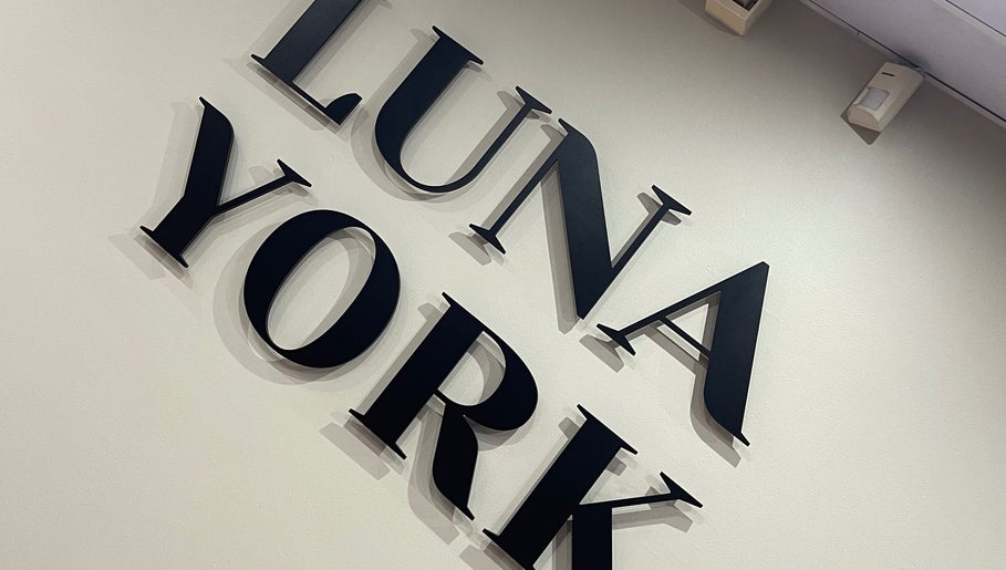 Luna York image 1