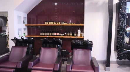 C G Hair Salon Harrogate image 2