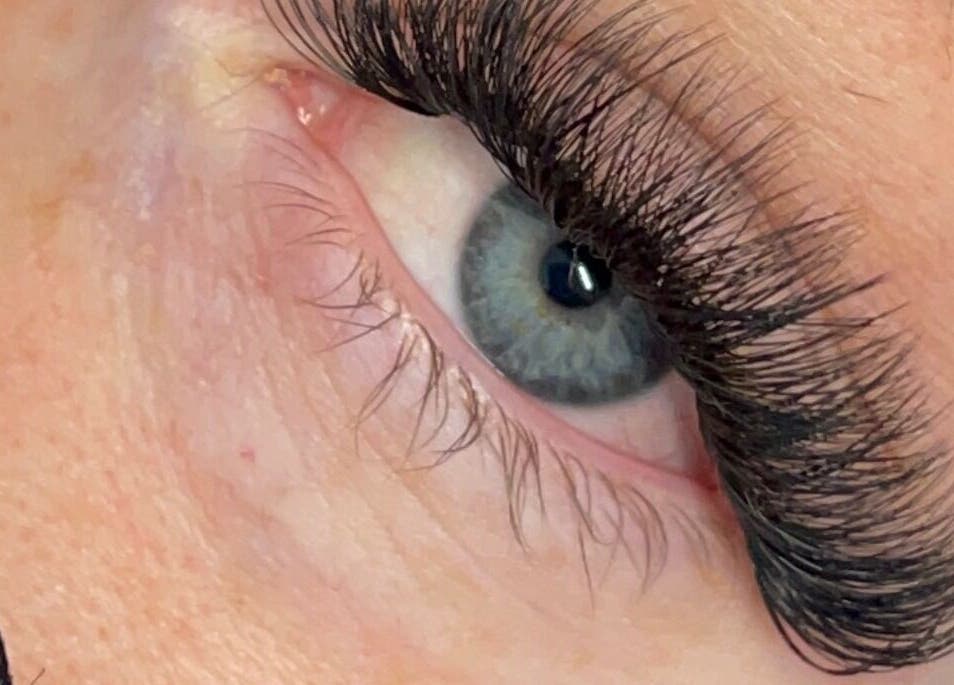 Close-up of luxurious eyelash extensions at Lapilipina Beauties, Christchurch, Canterbury, NZ.