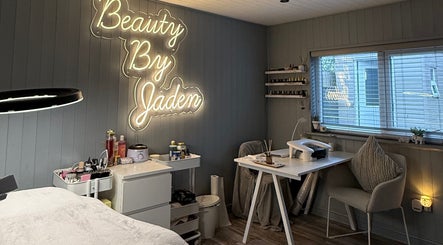 Beauty By Jaden imagine 2