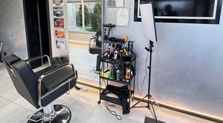 Faded Barber Studio image 2
