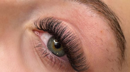 Immagine 2, Lashes By Alex