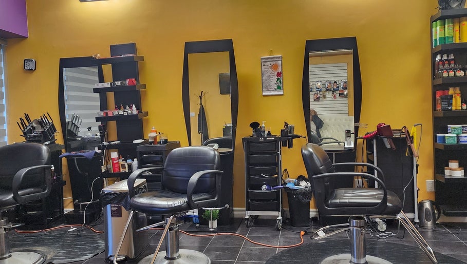 Chosen Beauty Salon image 1