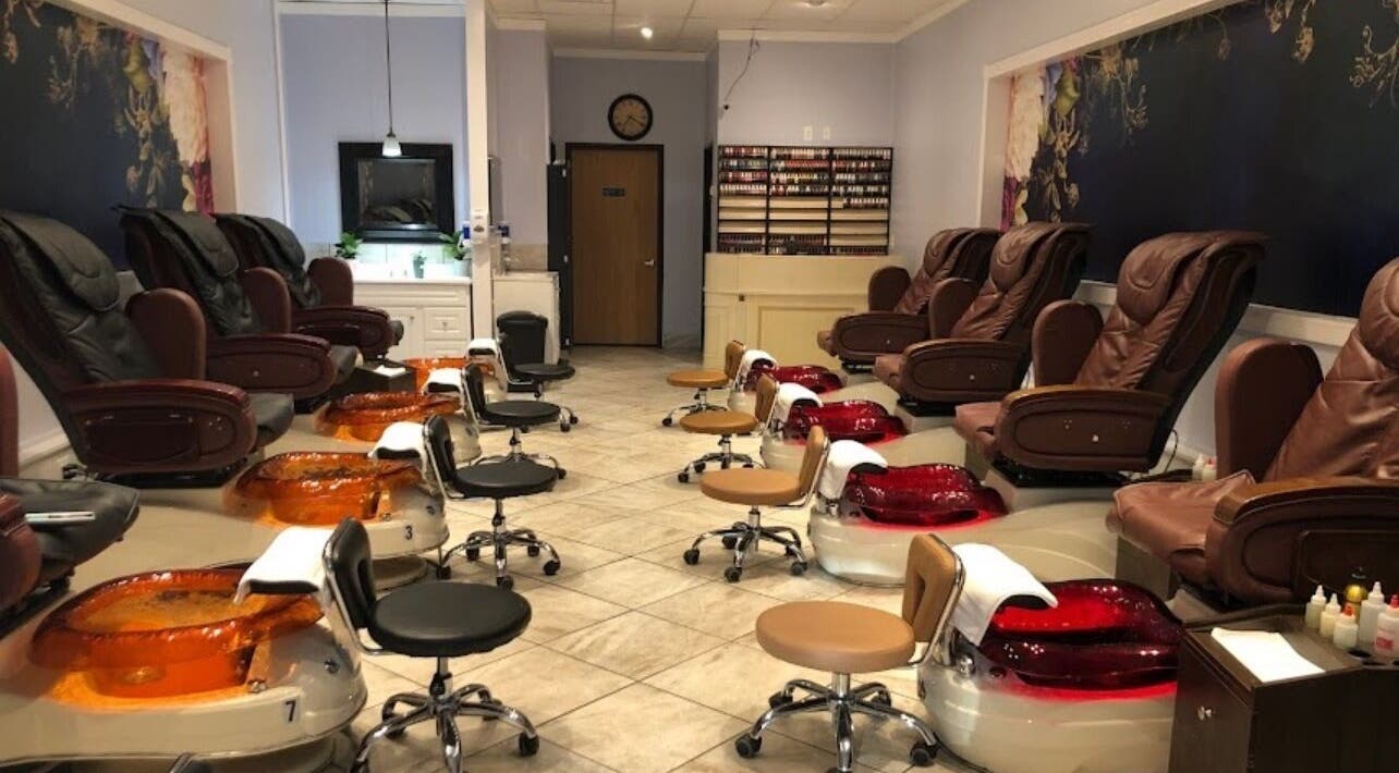 Elegant pedicure lounge at Kiwiinails Pro in Fenton, Michigan, US offering premium wellness experience.