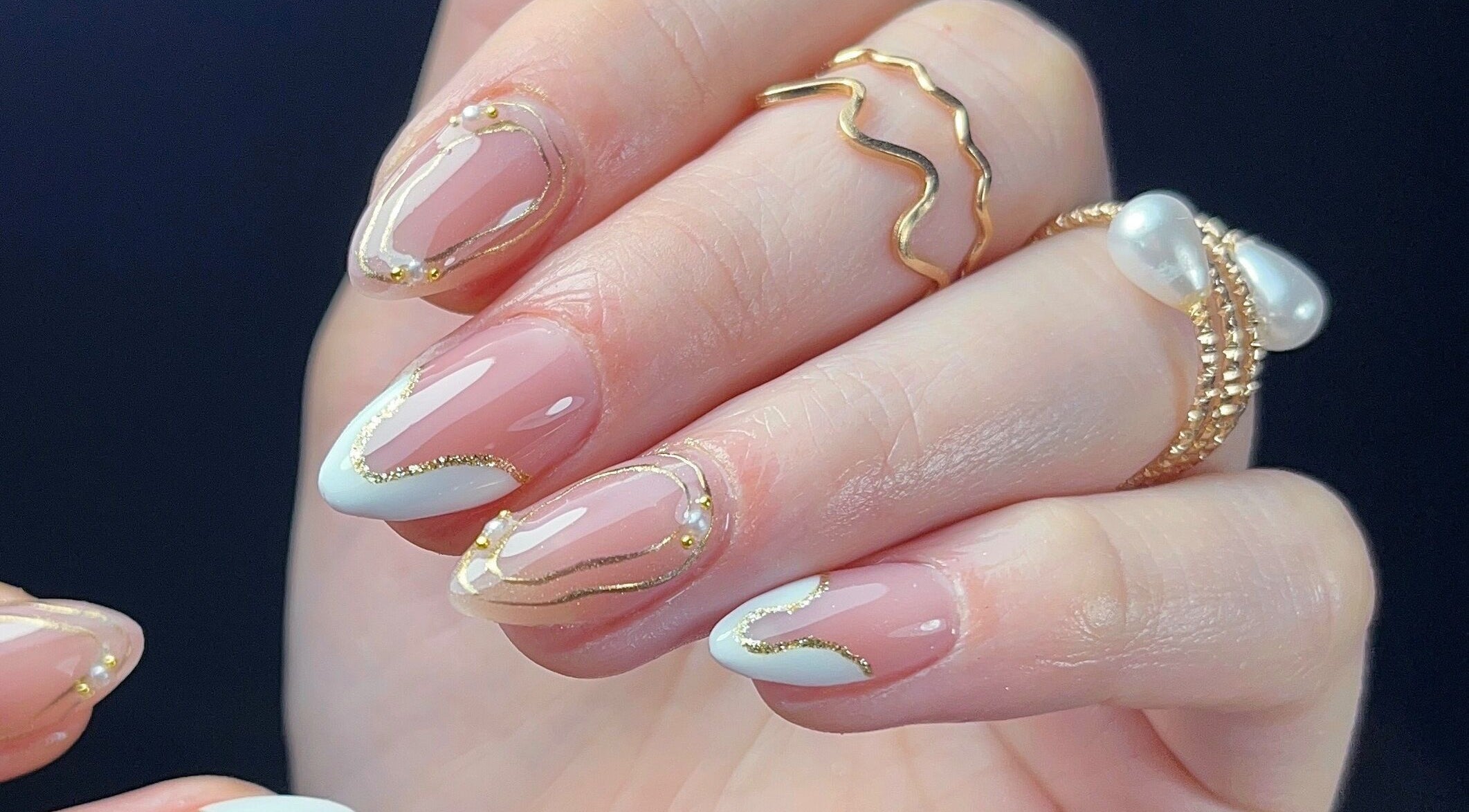 Diseño de uñas elegante en Yoss Nails, Memphis, Tennessee, US