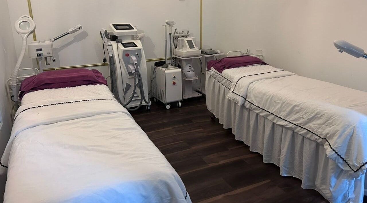 Relaxing therapy beds at Uniflora Beaute (Medical Spa), Johor Bahru, Johor, MY, with advanced treatment machines.