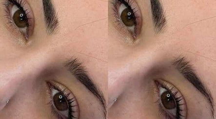 Beauty & Healing by Leonie