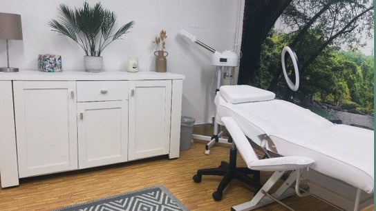 The Facial Studio