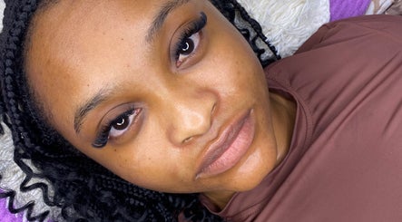 Lash and Strands