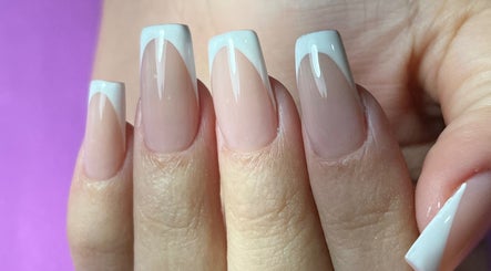 Rosynailspa
