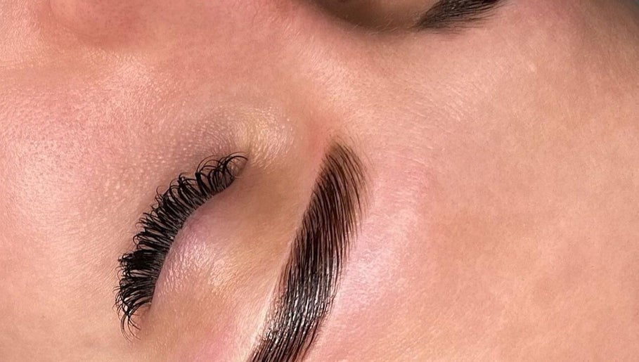 Image de Nude Brows 1