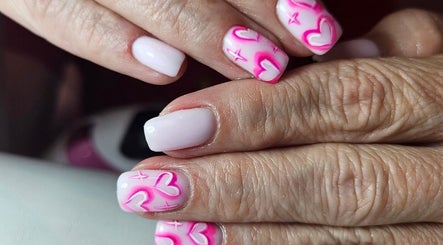 Elegant Nails