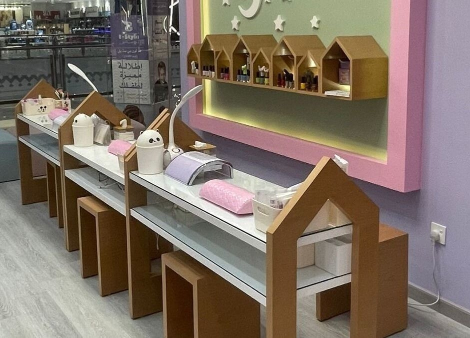 محطة مخصصة للعناية بالأظافر في B-Style Al Ahasa، السعودية، المنطقة الشرقية، SA.