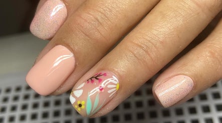 Victoria Nails Bild 2
