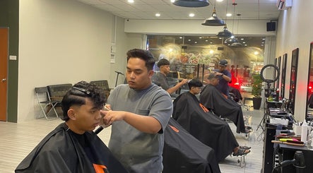 Apin Barbershop image 2