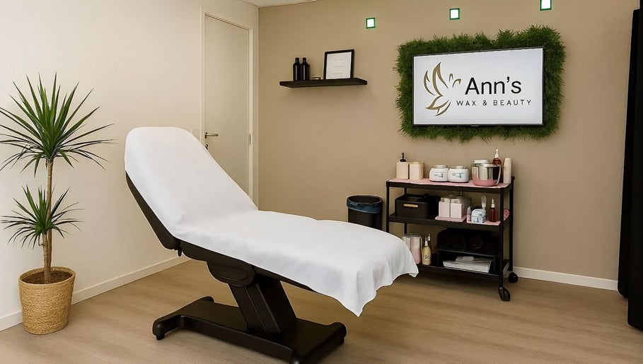 Ann's Wax & Beauty, bilde 1