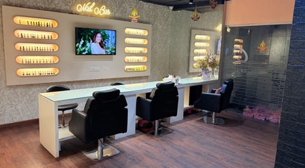 Image de Cloud9 Luxury Salon 3