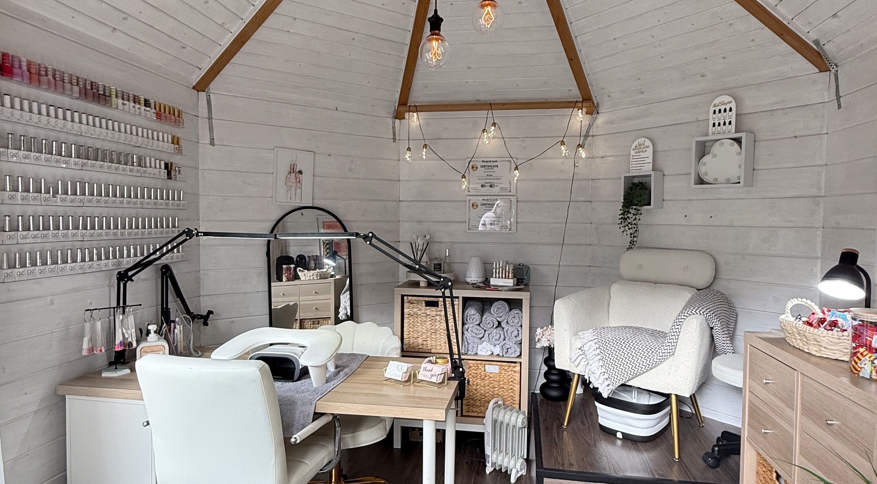 Orchard Beauty by Els in Meare, England, offers a cozy, elegant nail salon with a stylish, welcoming ambiance.