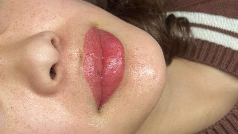 blushmebyse图像1