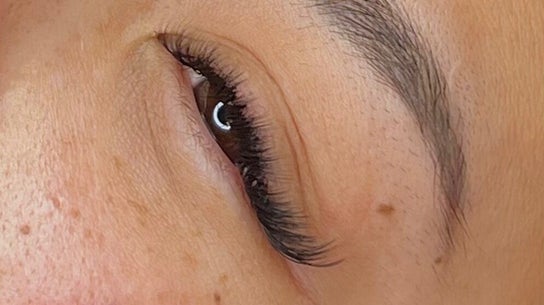 lashbrows_eglinton