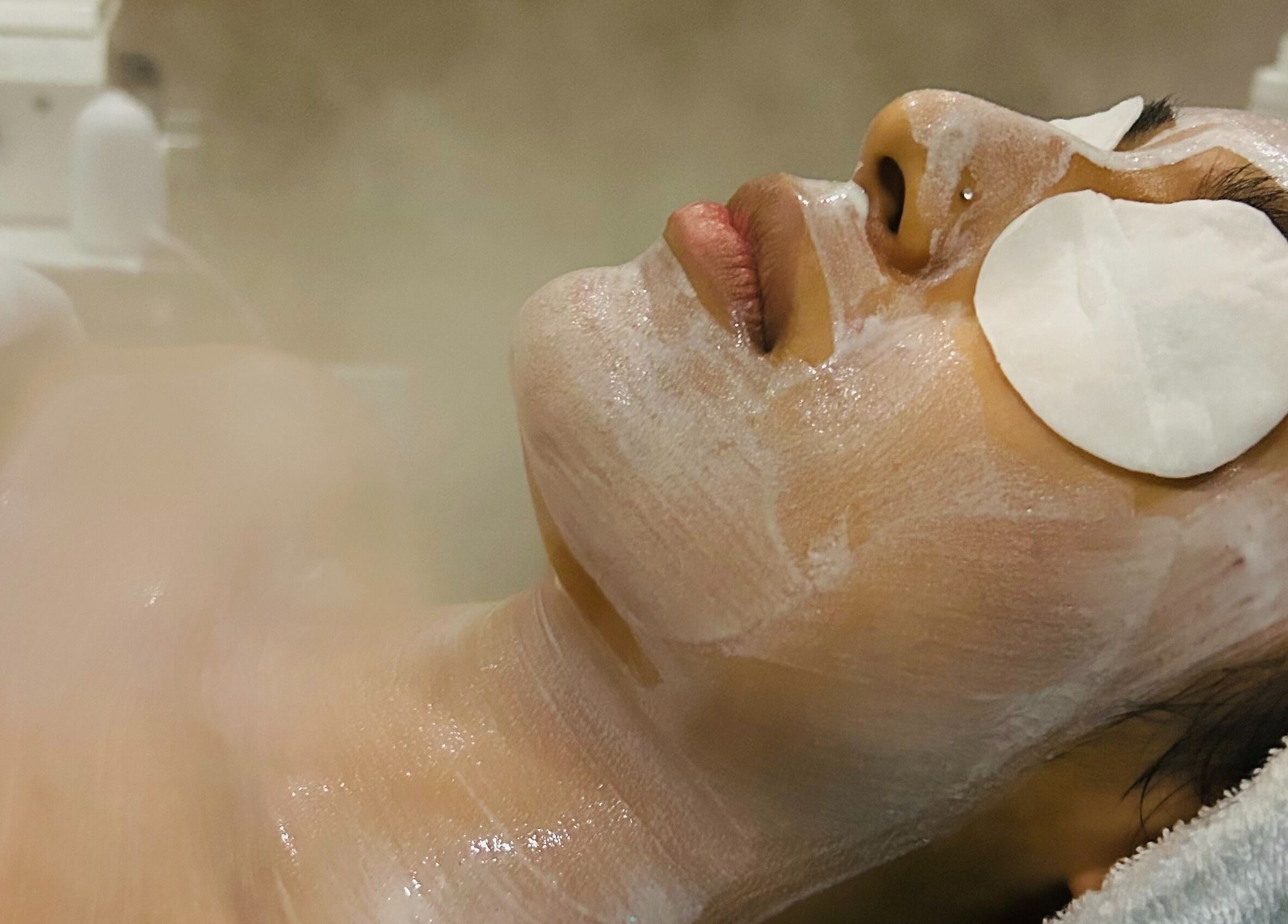 Relaxing facial treatment at TruRadiance Esthetics, Piedmont, Oklahoma, US, enhancing skin wellness and tranquility.