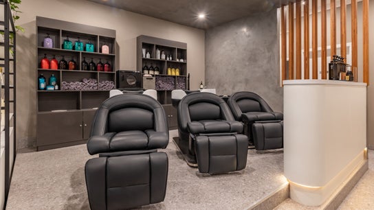 Deevo Hair Salon