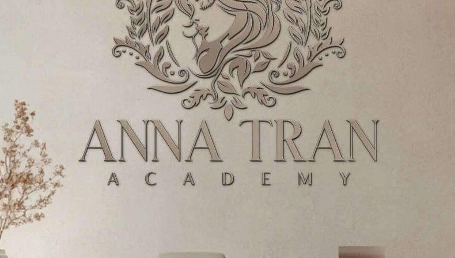 AnnaTranAcademy billede 1