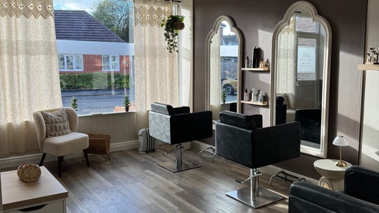 No10 Hair and Beauty