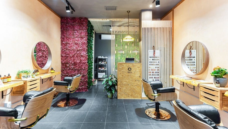 Imagen 1 de Flowerfall Organic Hair Salon