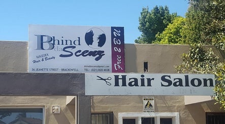 Image de Bhind Da Scenz Salon Sales 3