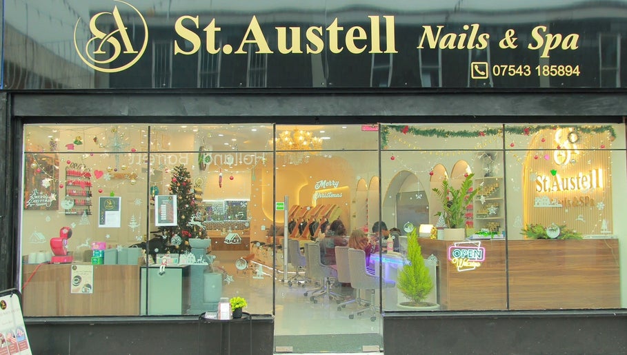 St Austell Nails and spa LTD – obraz 1