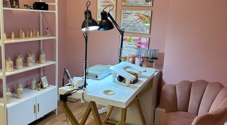 PAŁKA | Witney Beauty & Aesthetics