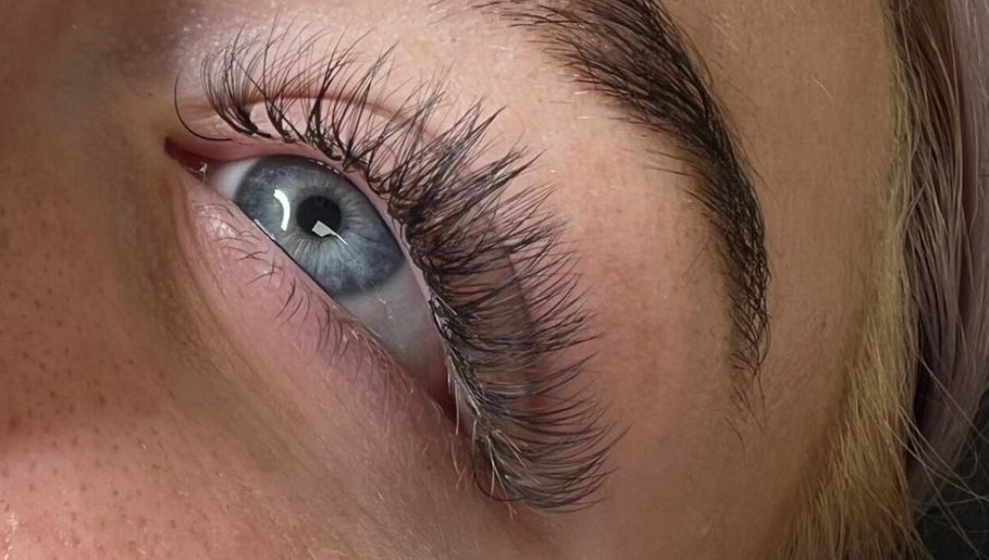lashesbynathalia billede 1