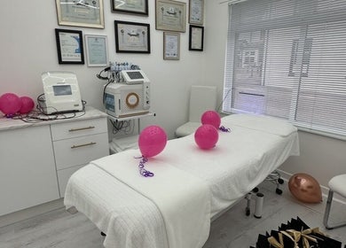 Beautex Clinic Ellon treatment room in Ellon, Scotland, GB with white decor and professional equipment.