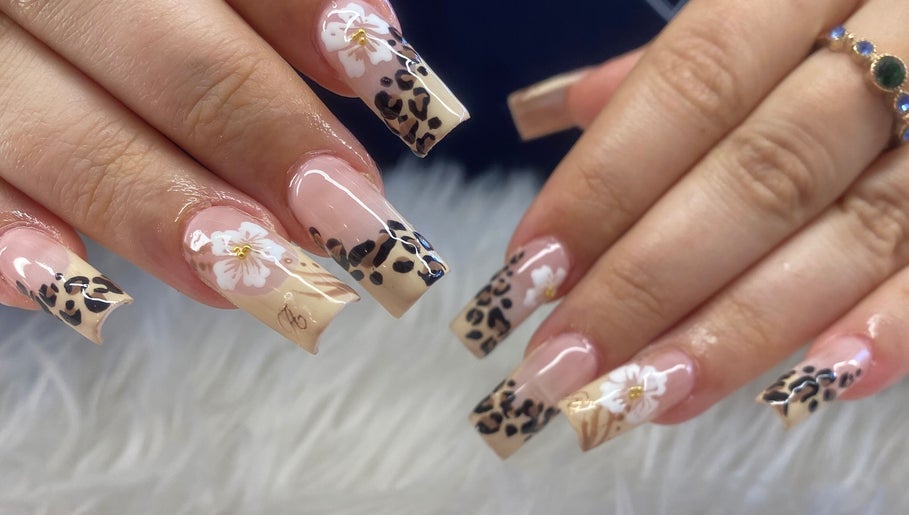 Nailsbymiaamor obrázek 1