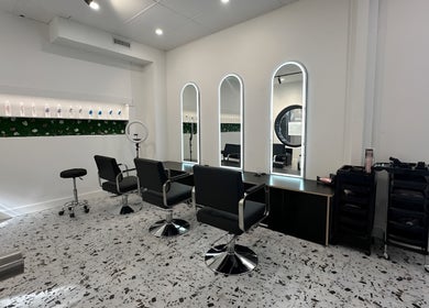 Modern styling chairs and mirrors at Angel Hair & Lash Studio, Melbourne, Victoria, AU.