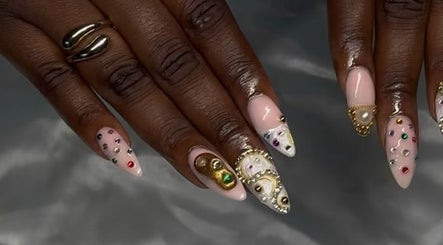 Regale Nails by EDN billede 3