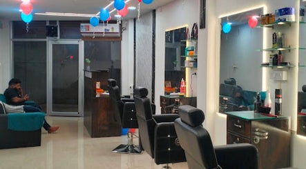 Cmk Salon, bilde 2